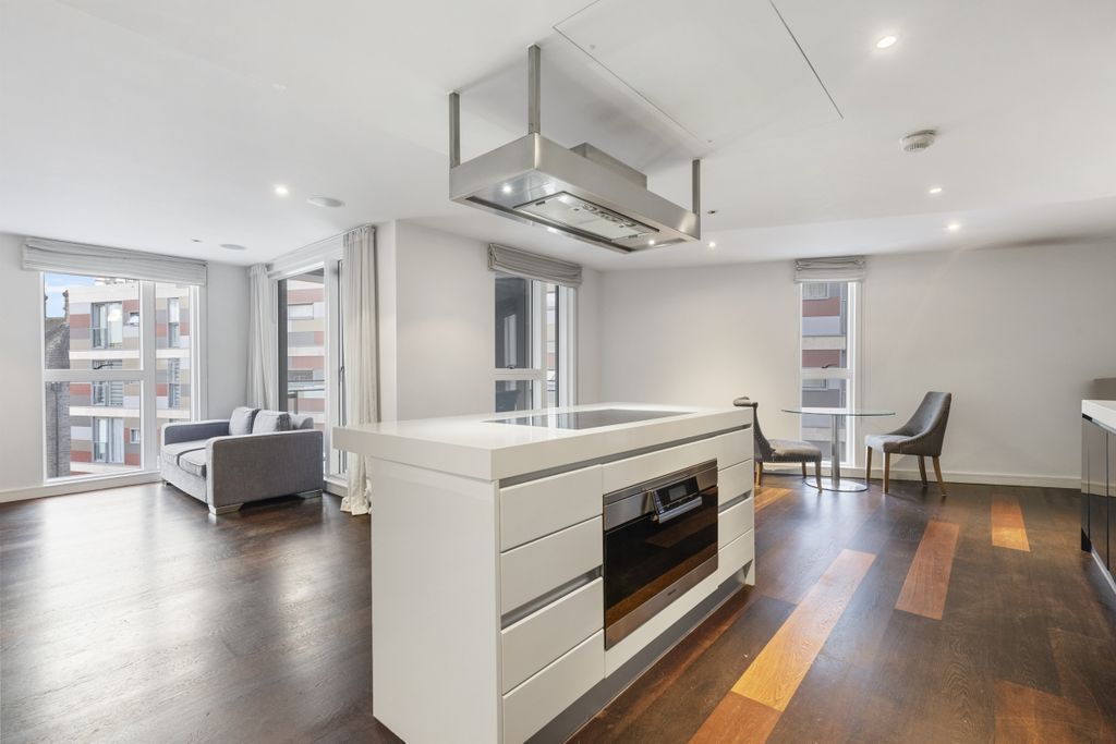 Property photo 1 of 13 Kitchen