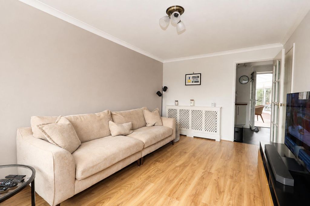 Property photo 3 of 15 Lr1.Png