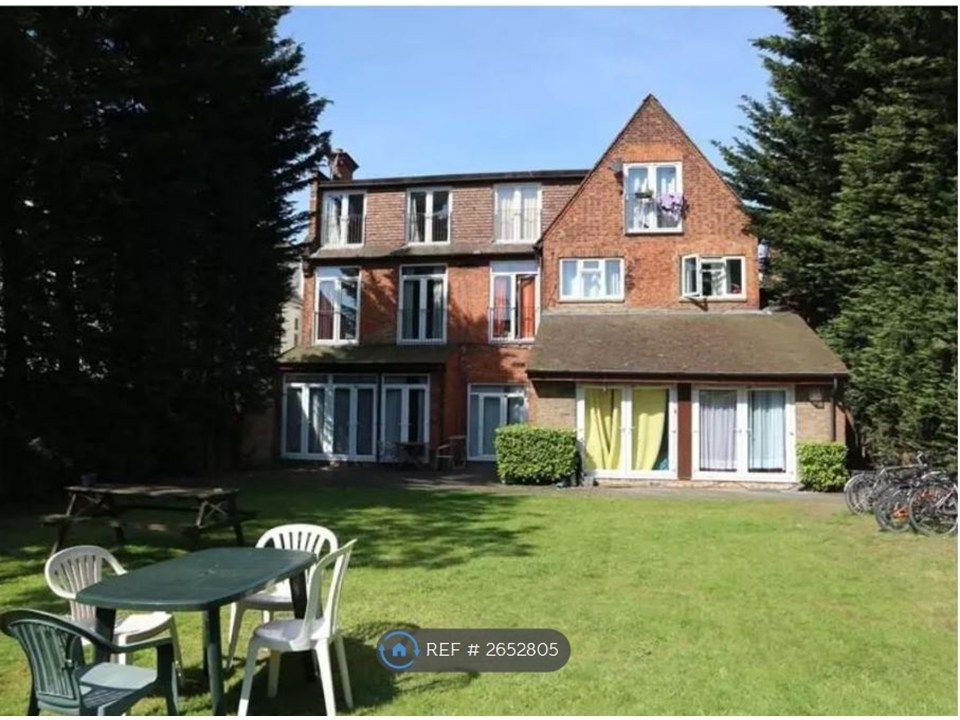 Property photo 1 of 28