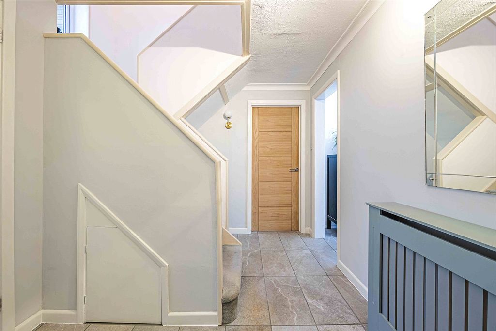 Property photo 2 of 23 Picture No. 37