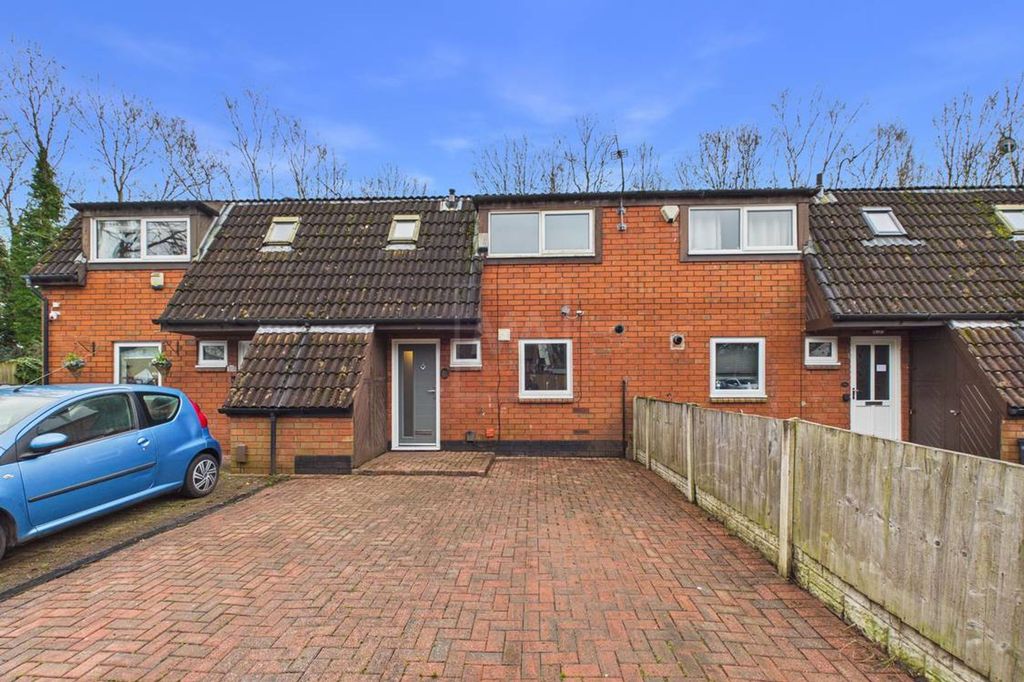 Property photo 1 of 18 Front External