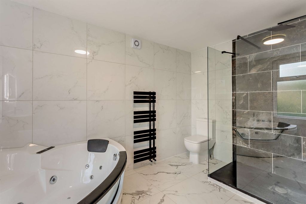Additional image 18 of 5 bed detached house for saleEastfield Road, Peterborough PE1