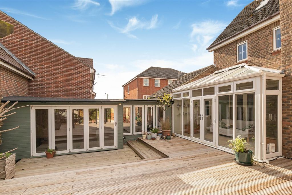 Property photo 2 of 27 10_66084.Jpg