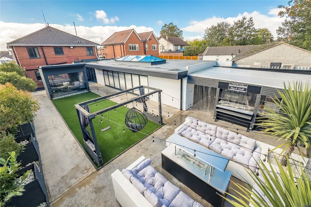 Property photo 1 of 41 Picture No. 58