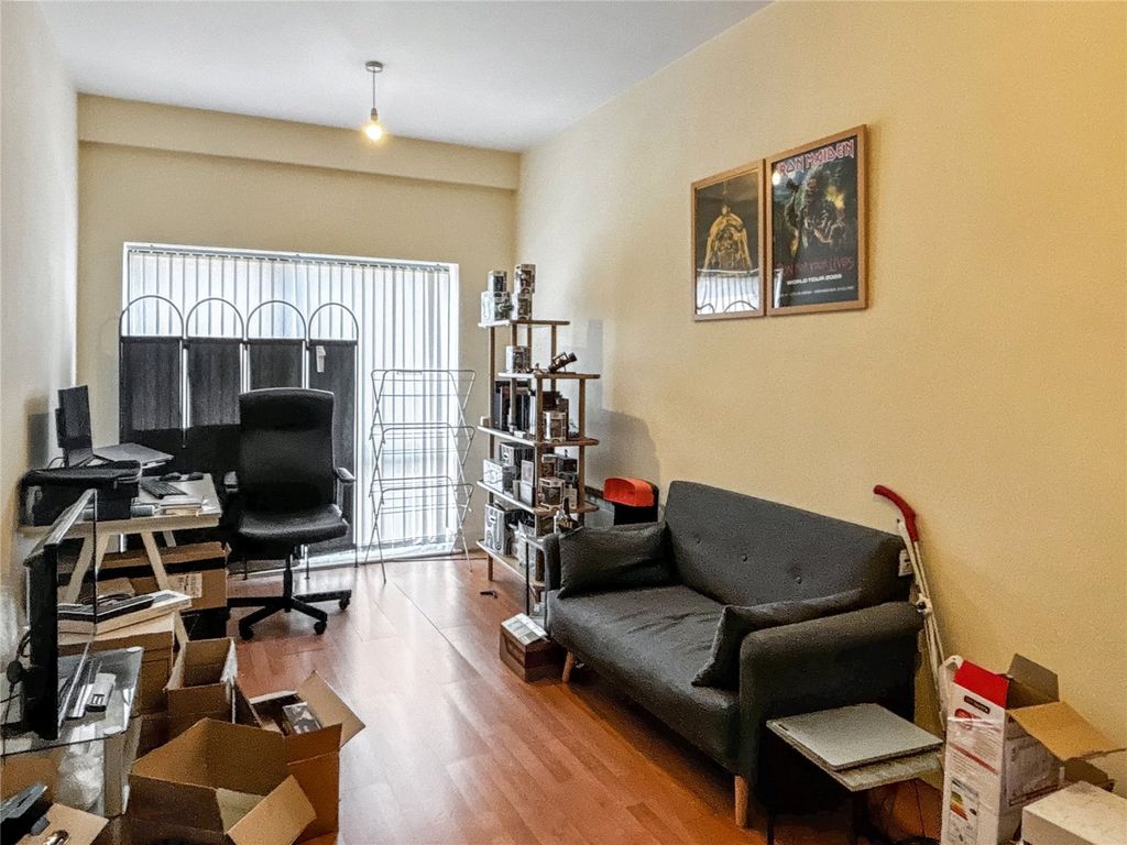 Property photo 2 of 7 Living Area