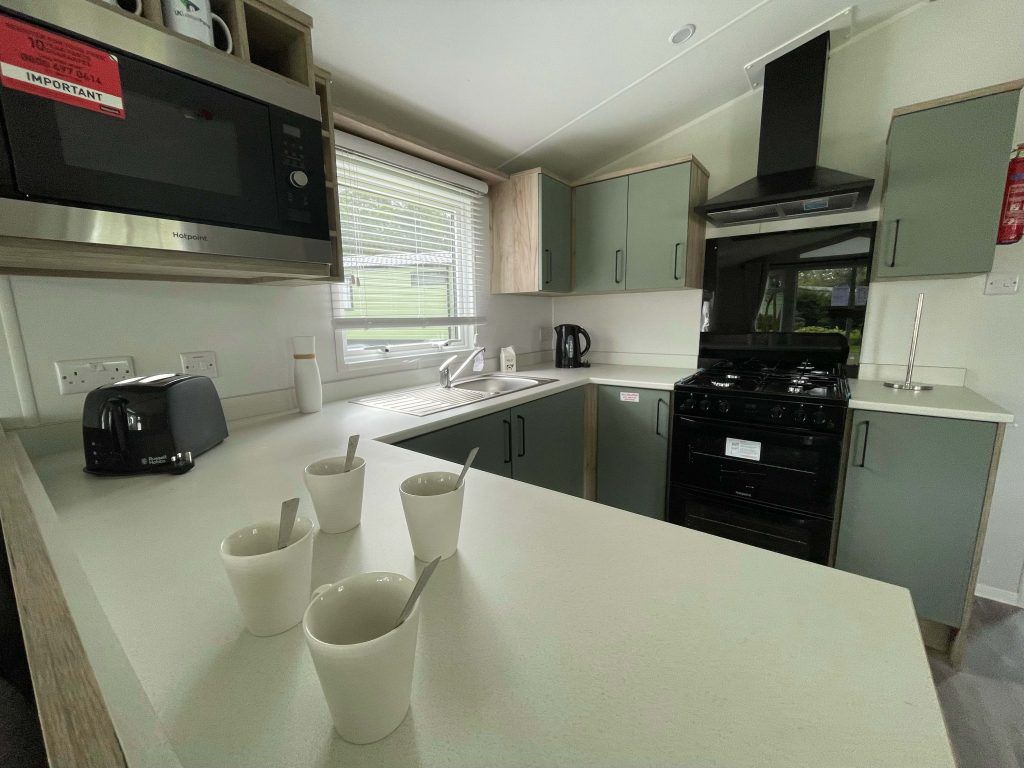 Property photo 3 of 7 3