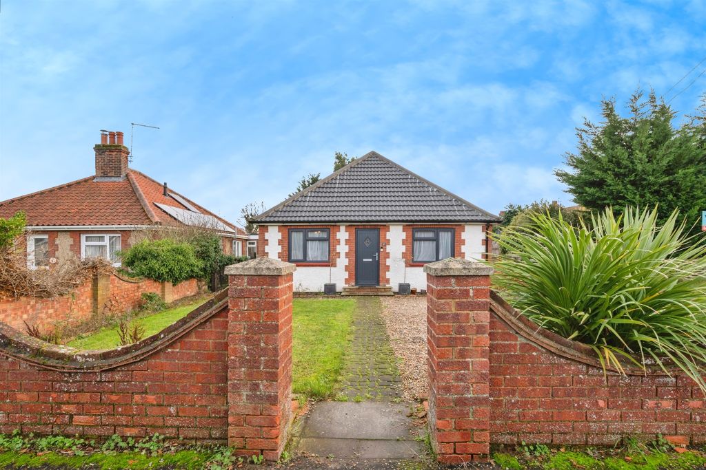 Property photo 1 of 16