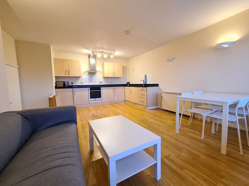 Property photo 2 of 12