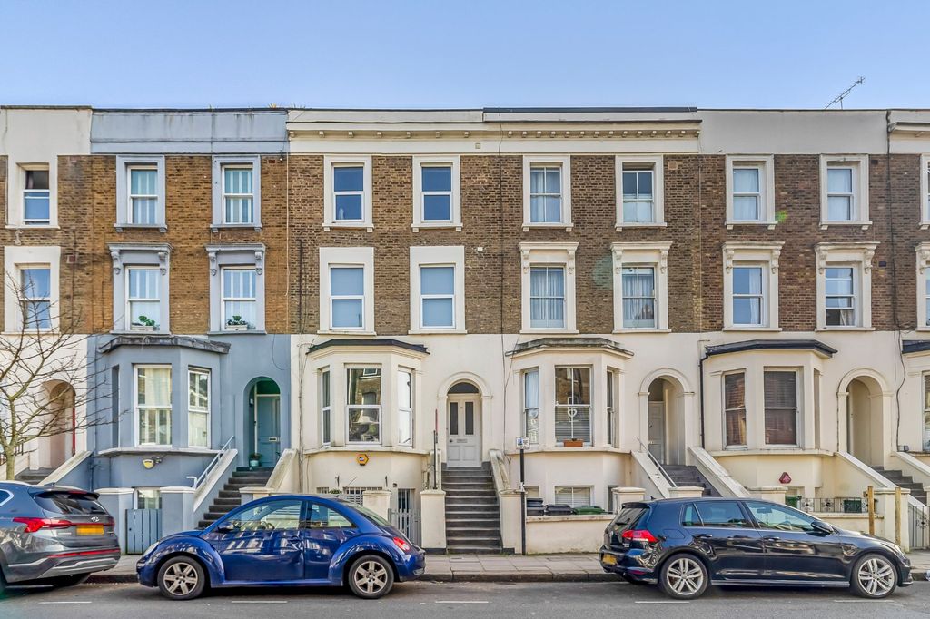 Property photo 3 of 13 Picture No. 25