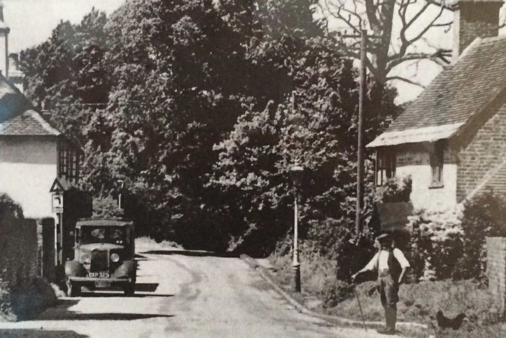 Property photo 2 of 26