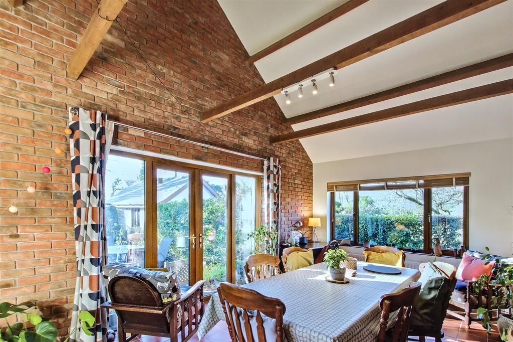 Property photo 2 of 45 Sun Room/Dining Room