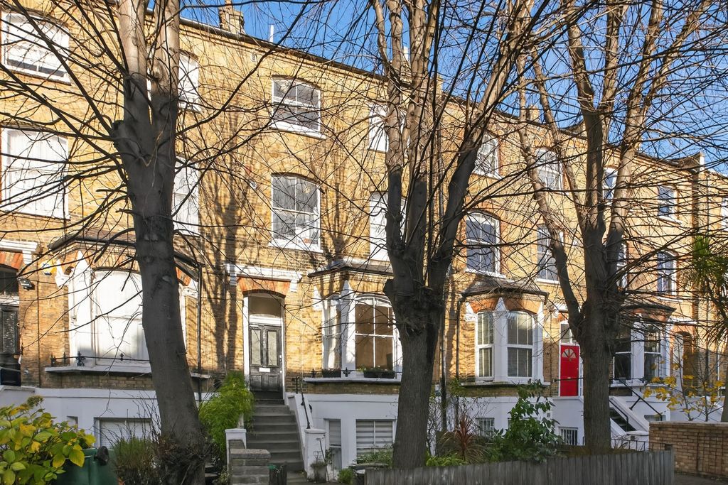 Property photo 1 of 15 The Property