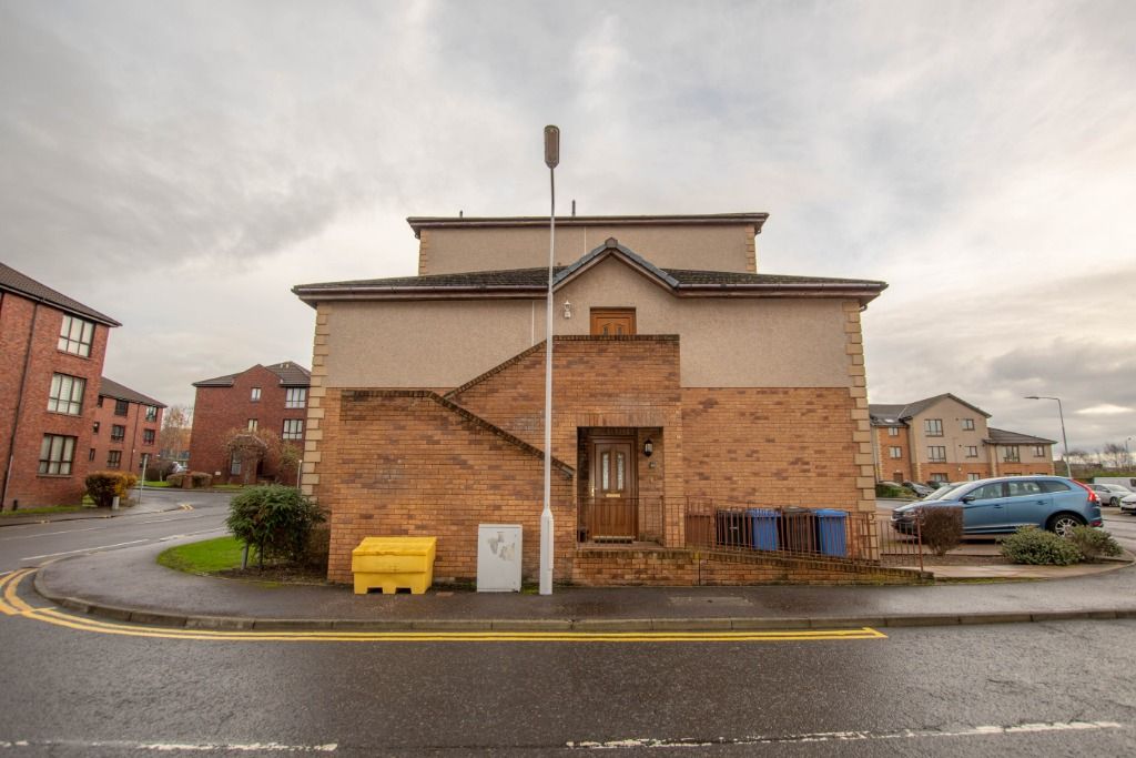 Property photo 2 of 17 Photo 2