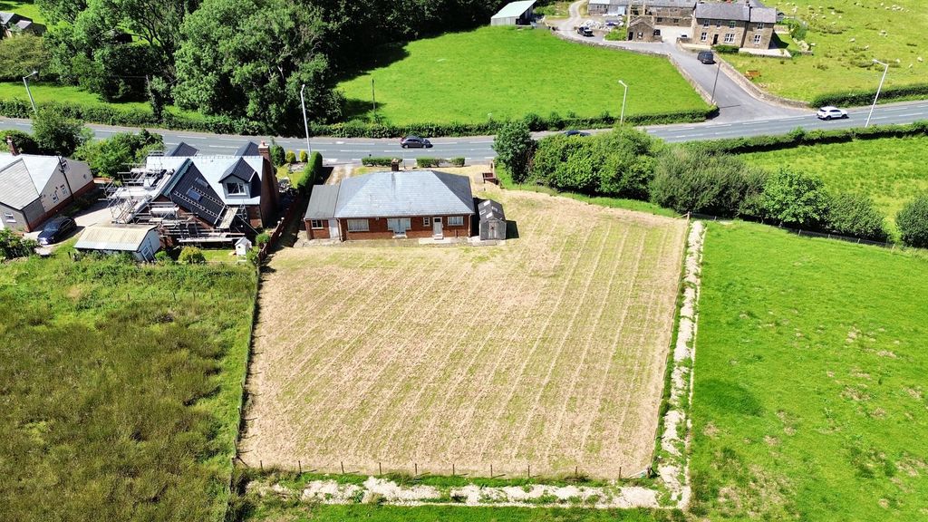 Property photo 2 of 12