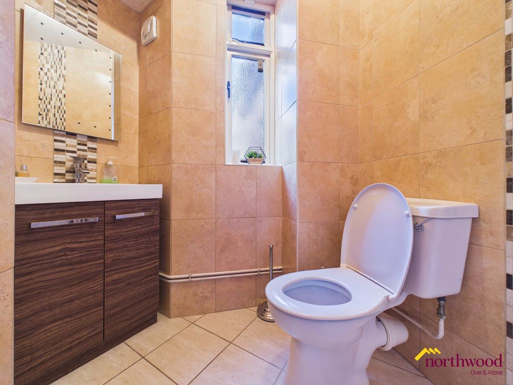 Property photo 3 of 25