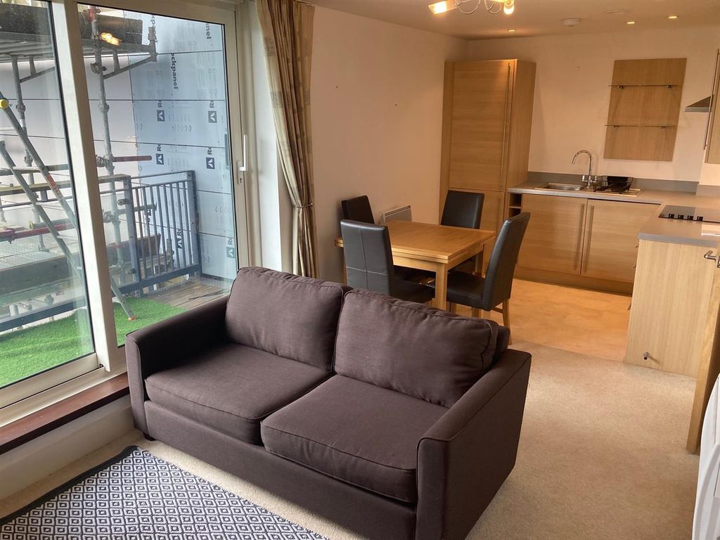 Property photo 2 of 16 18 Ed 52.Jpg