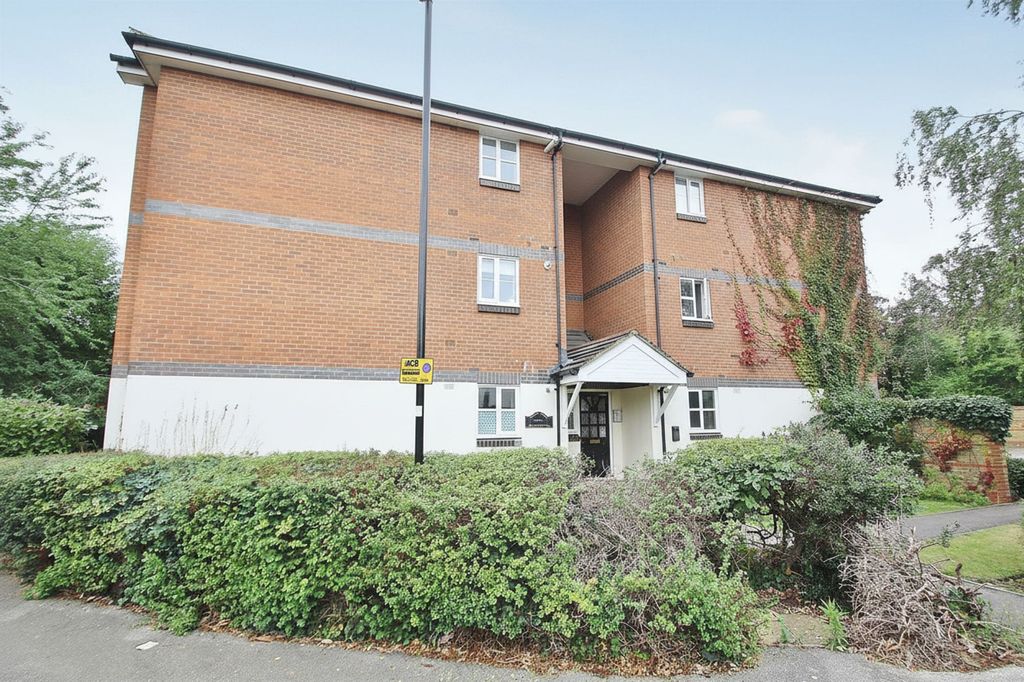 Property photo 1 of 6