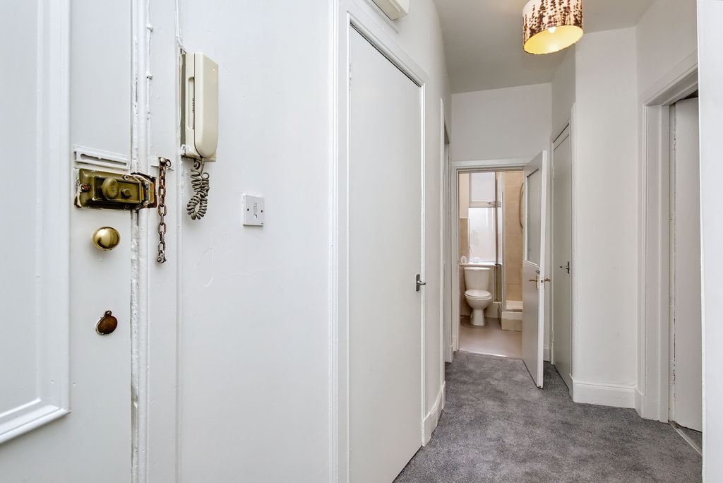 Property photo 2 of 12 Property Image 2