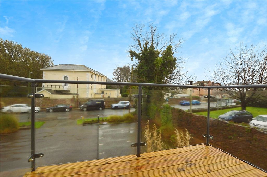 Property photo 1 of 15 Picture No. 29