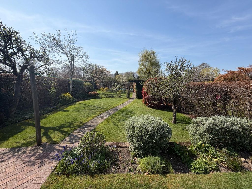 Property photo 3 of 17 Img_1433.Jpg