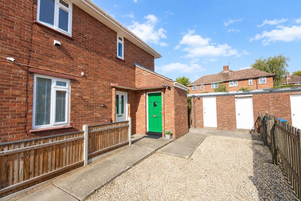 Property photo 1 of 10 1 (11).Png