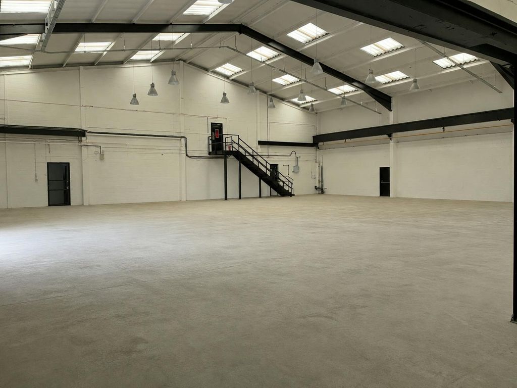 Property photo 2 of 3 Leeds - Internal 2.Png