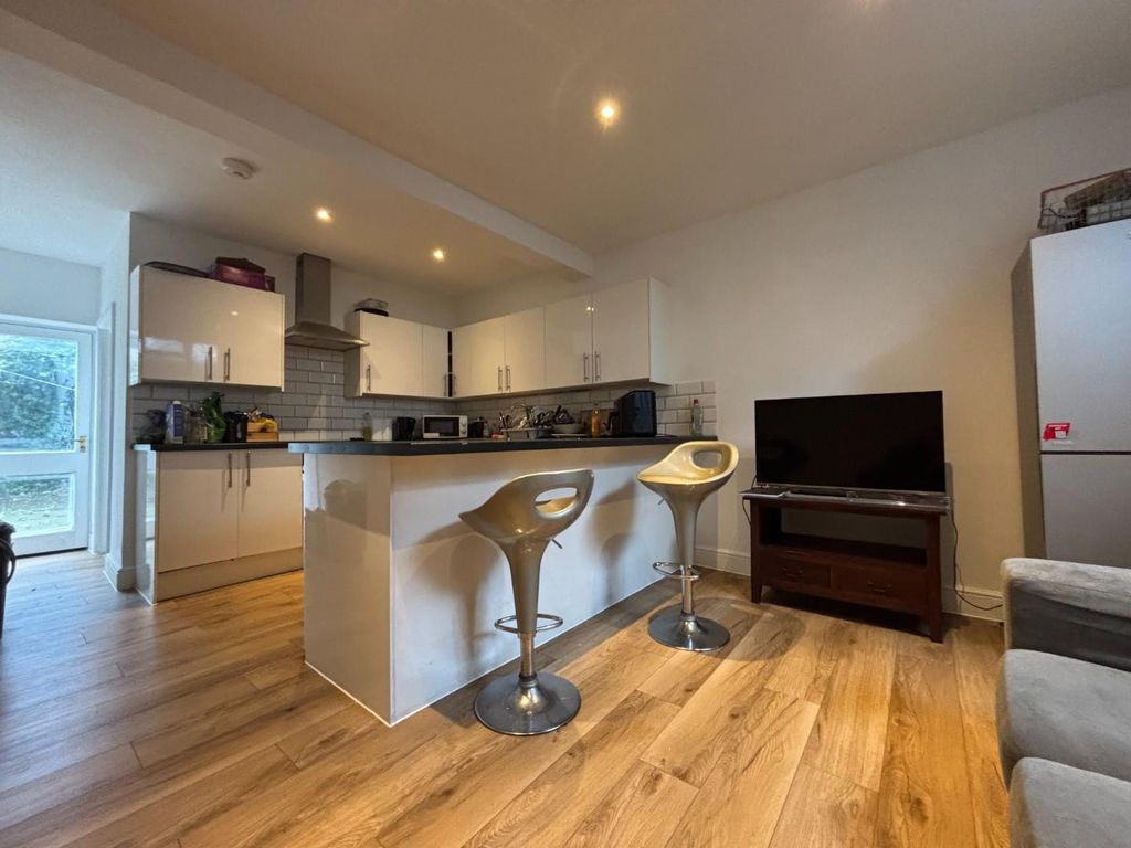 Property photo 2 of 15 Img_0836.Jpg