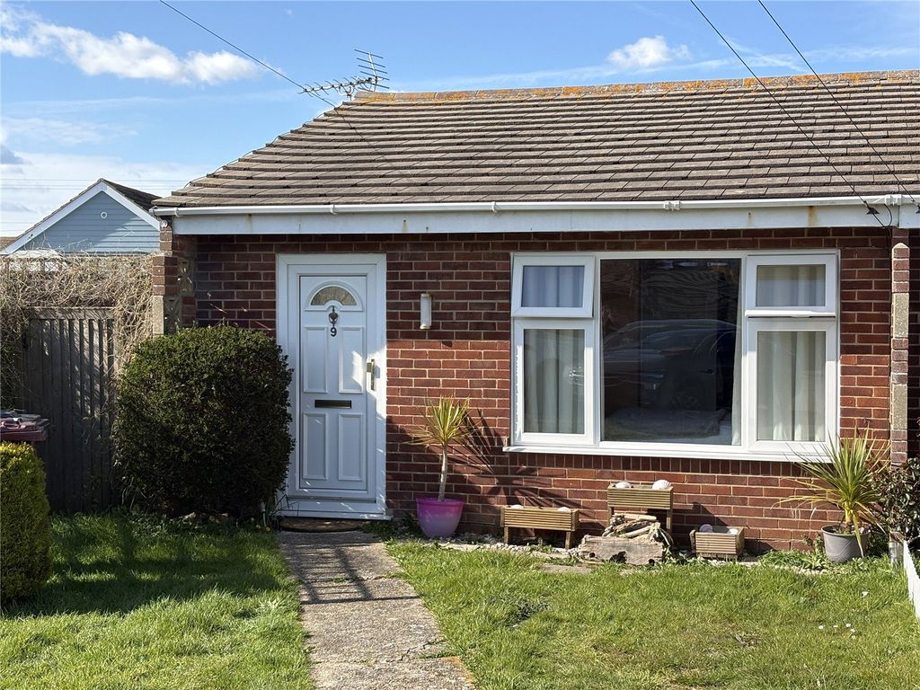 Property photo 2 of 11 Picture No. 16