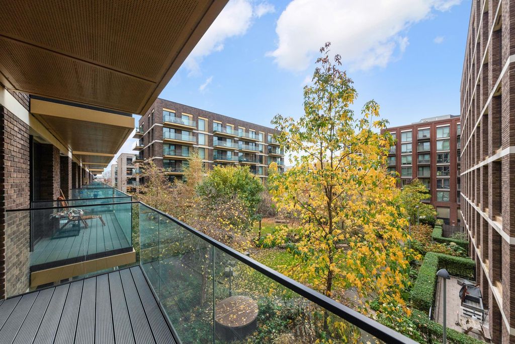 Property photo 3 of 9