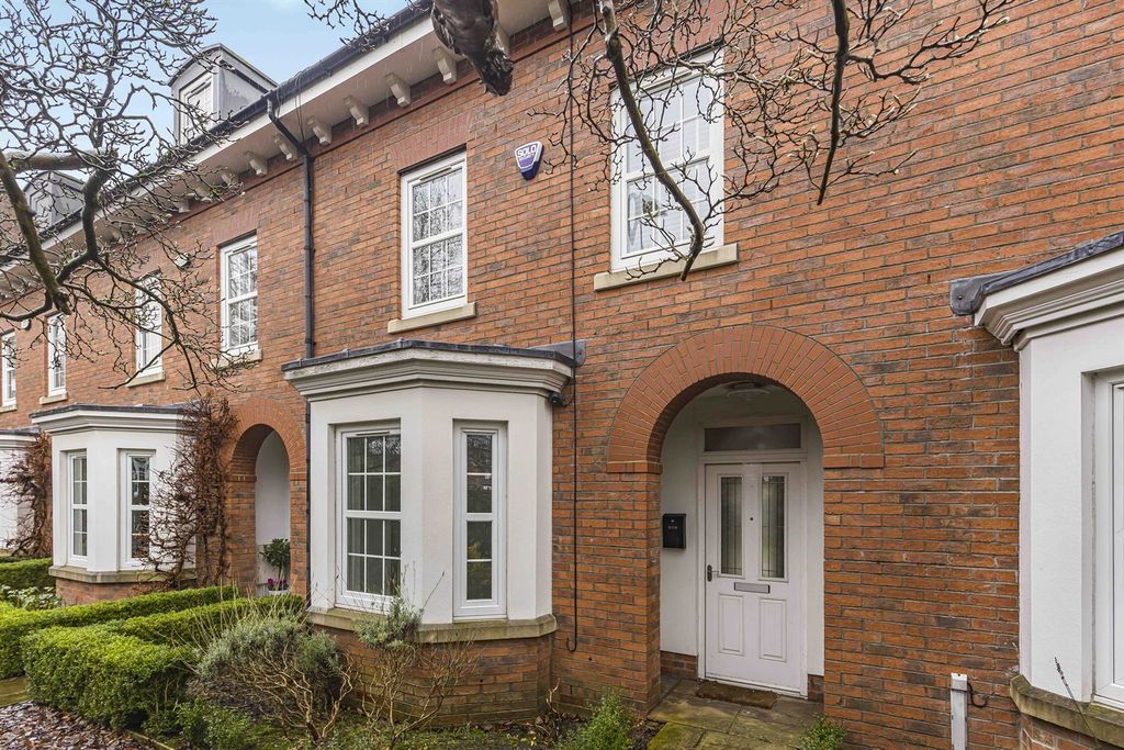 Property photo 1 of 17 (Main)