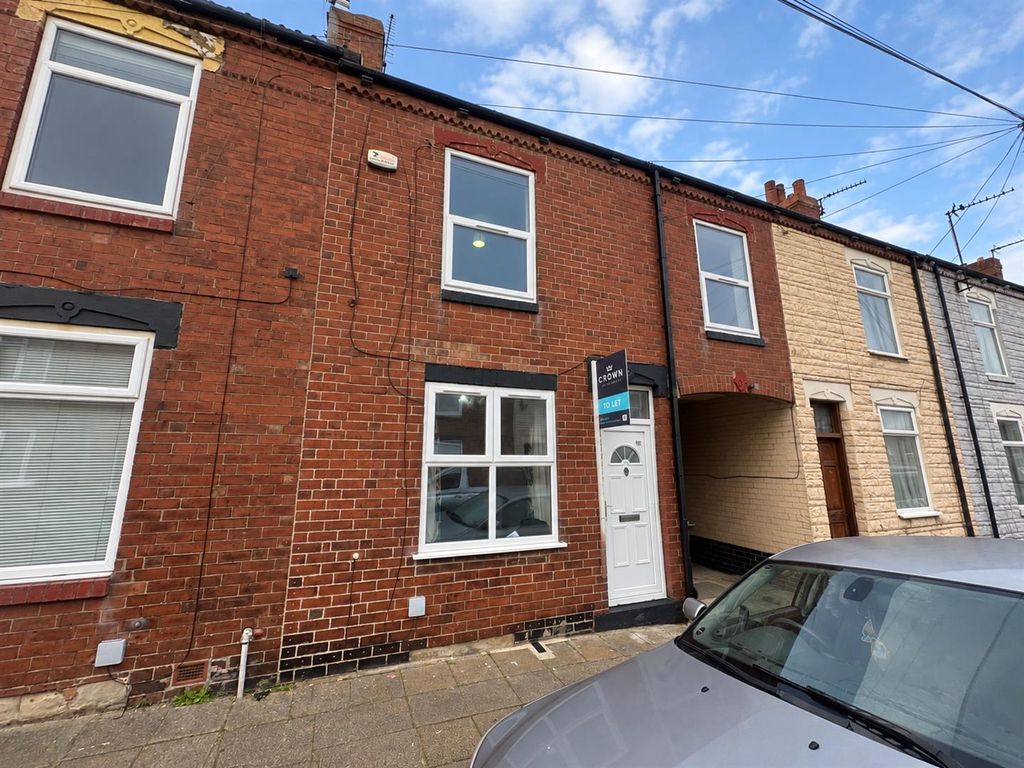 Property photo 1 of 10 External