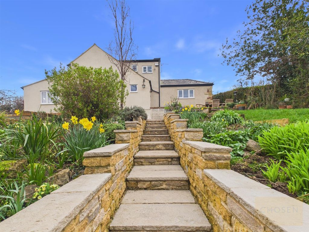 Property photo 1 of 29