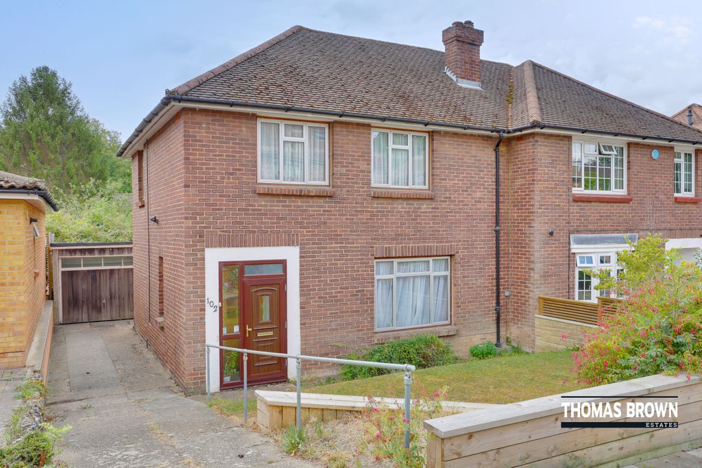 Property photo 1 of 18