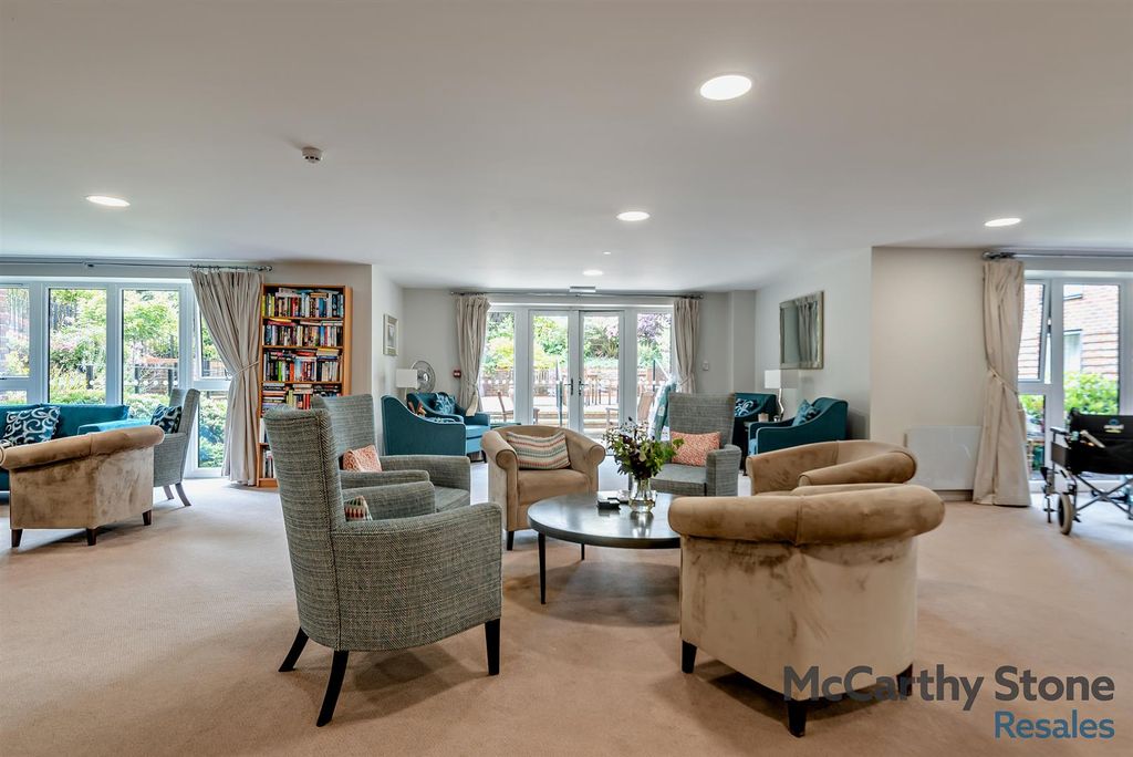 Property photo 1 of 15 8654731-Interior16-800.Jpg