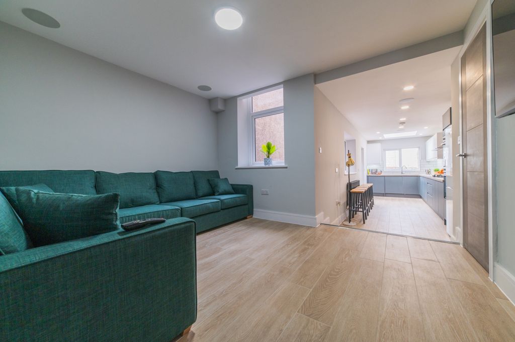 Property photo 1 of 20 Another Student Property From Award Winning Cps Ho