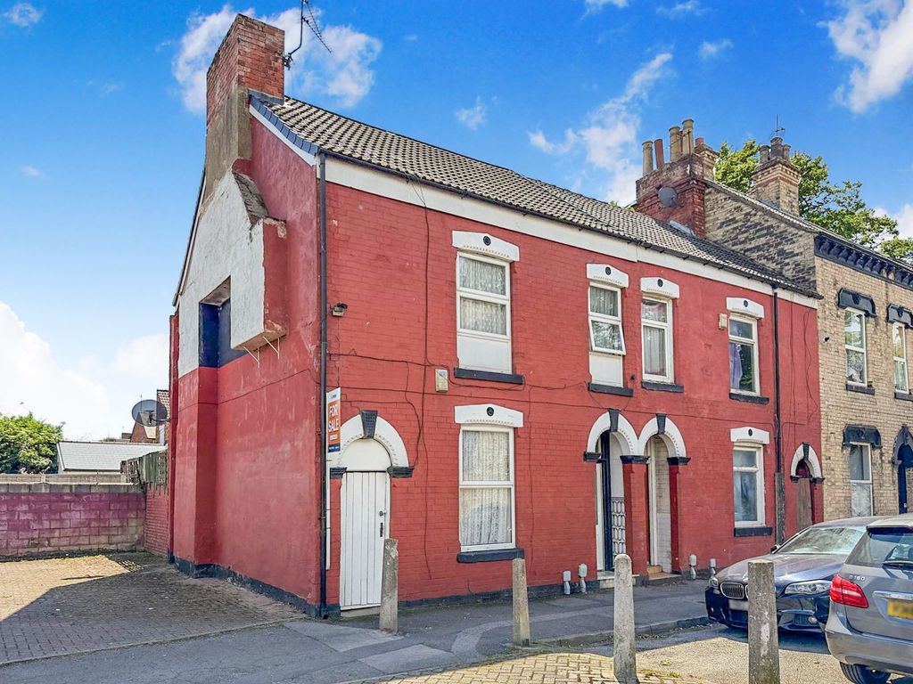 Property photo 1 of 12