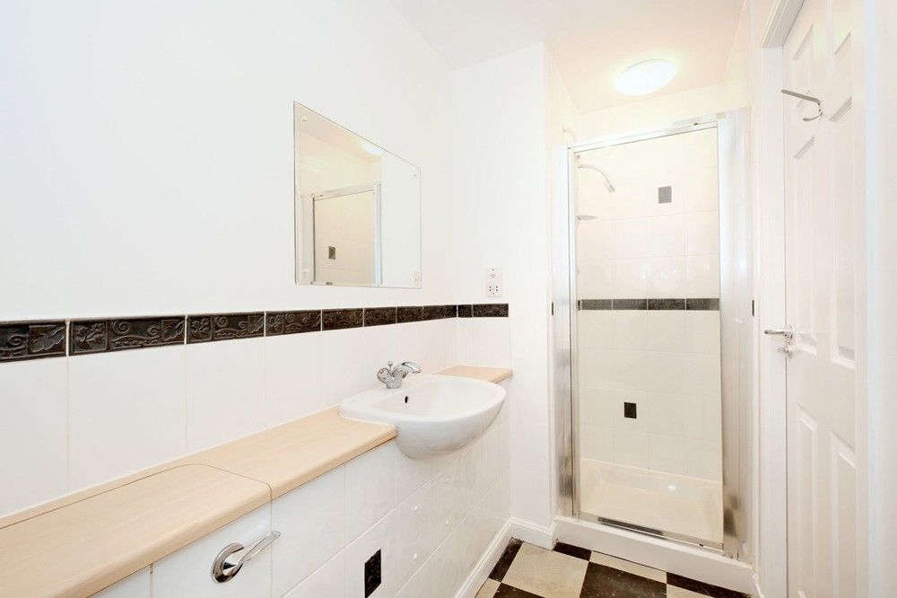 Property photo 3 of 12 18B Nch 9 New