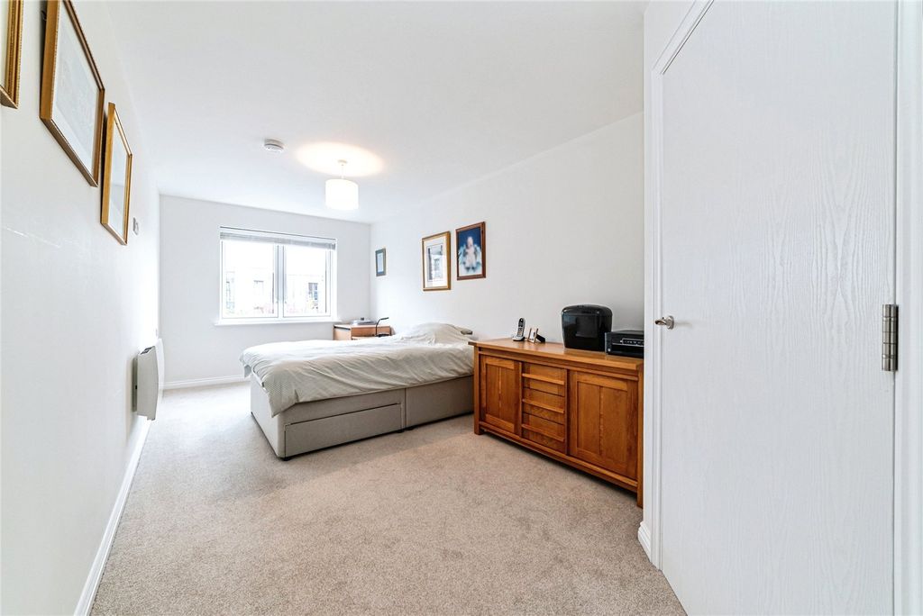 Property photo 3 of 21 Picture No. 46