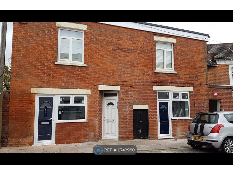 Property photo 1 of 5 Front (Door On Right)