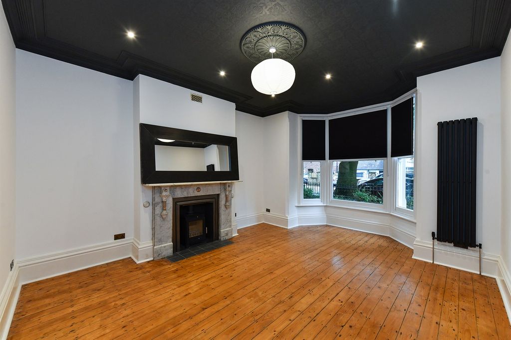 Additional image 6 of 5 bed semi-detached house to rentHamilton Drive NG7