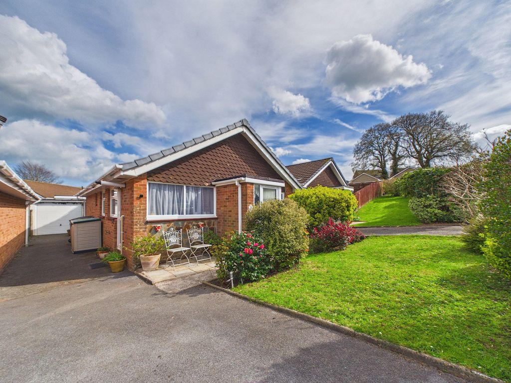 Property photo 2 of 23