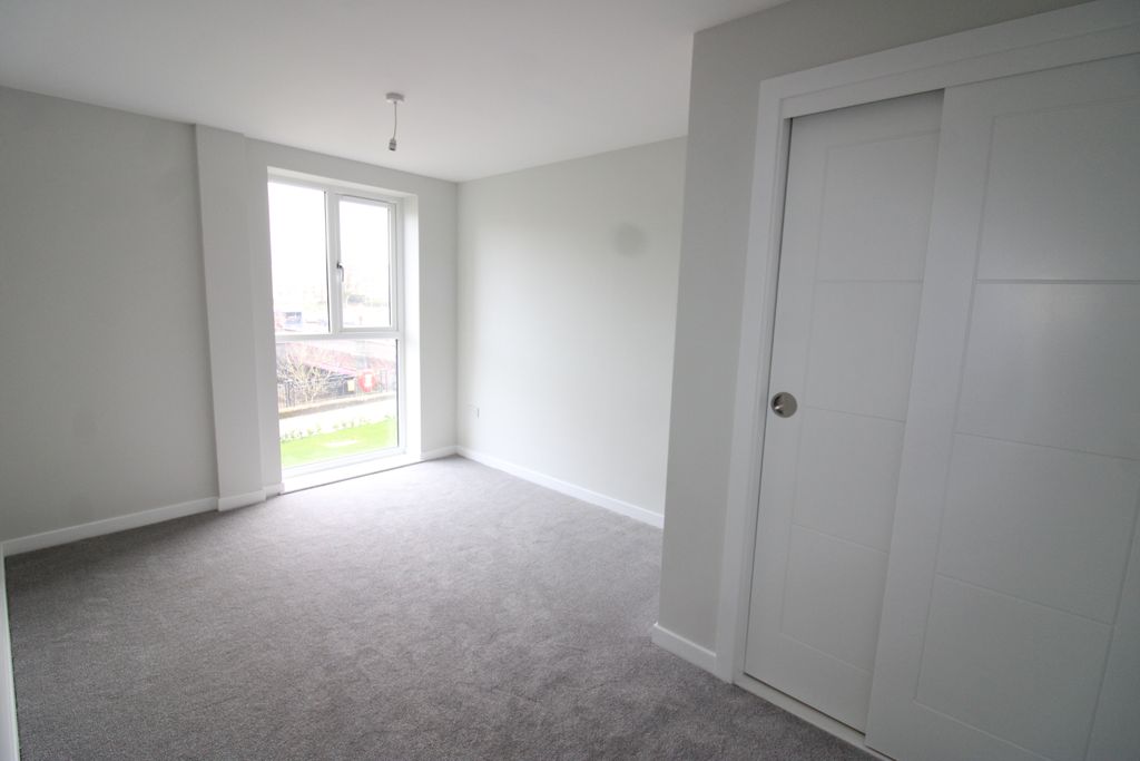 Additional image 6 of 2 bed flat to rentBridge Street, Paisley PA1
