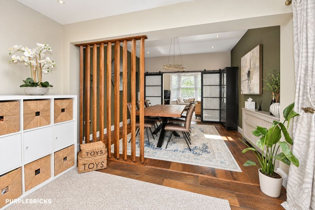 Property photo 3 of 30 Study/Playroom