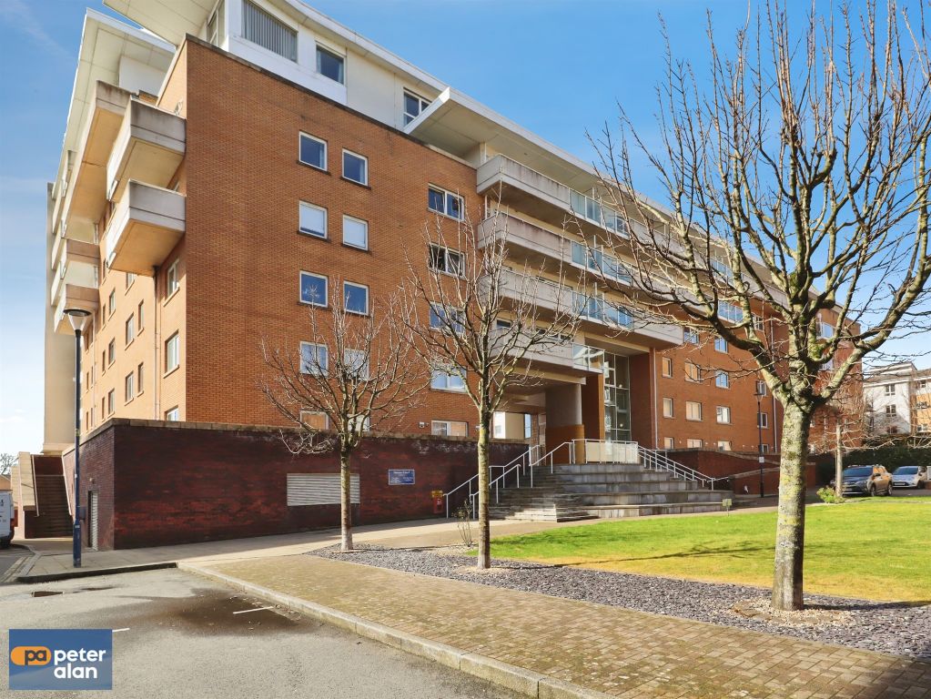 Property photo 2 of 14