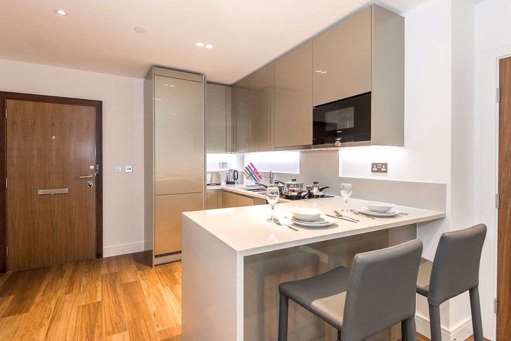 Property photo 2 of 14 Picture No. 08