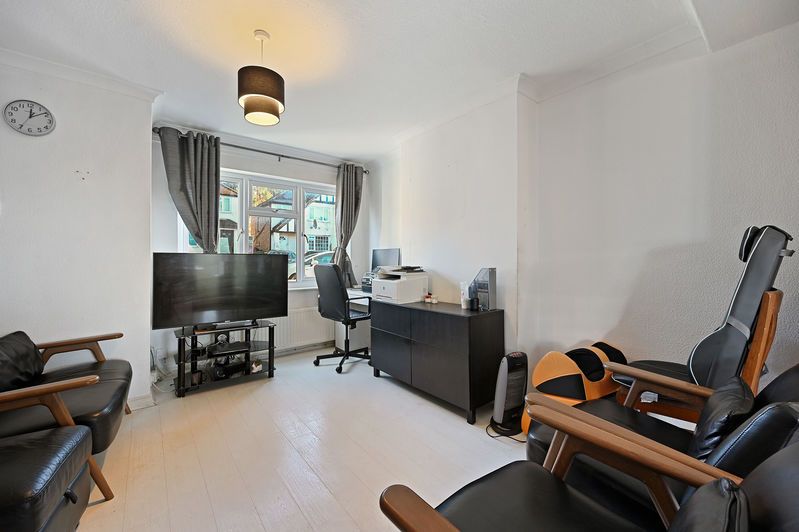 Property photo 3 of 13 Photo 12