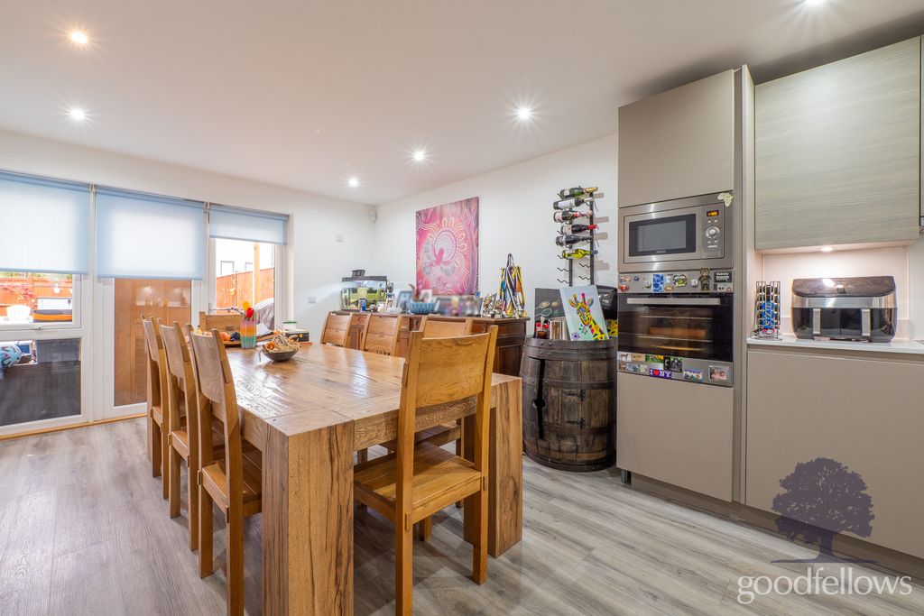 Property photo 1 of 13 Picture No. 02