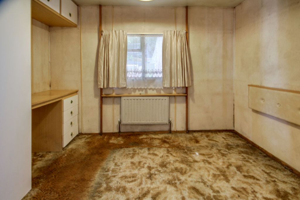 Property photo 3 of 7