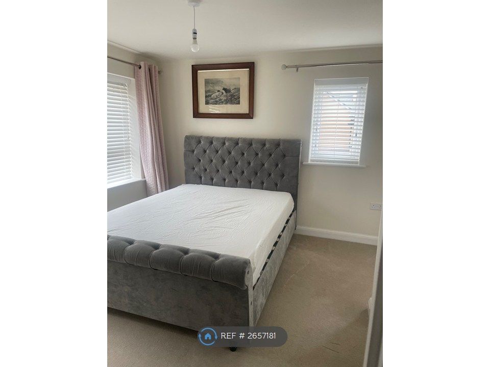 Property photo 1 of 3