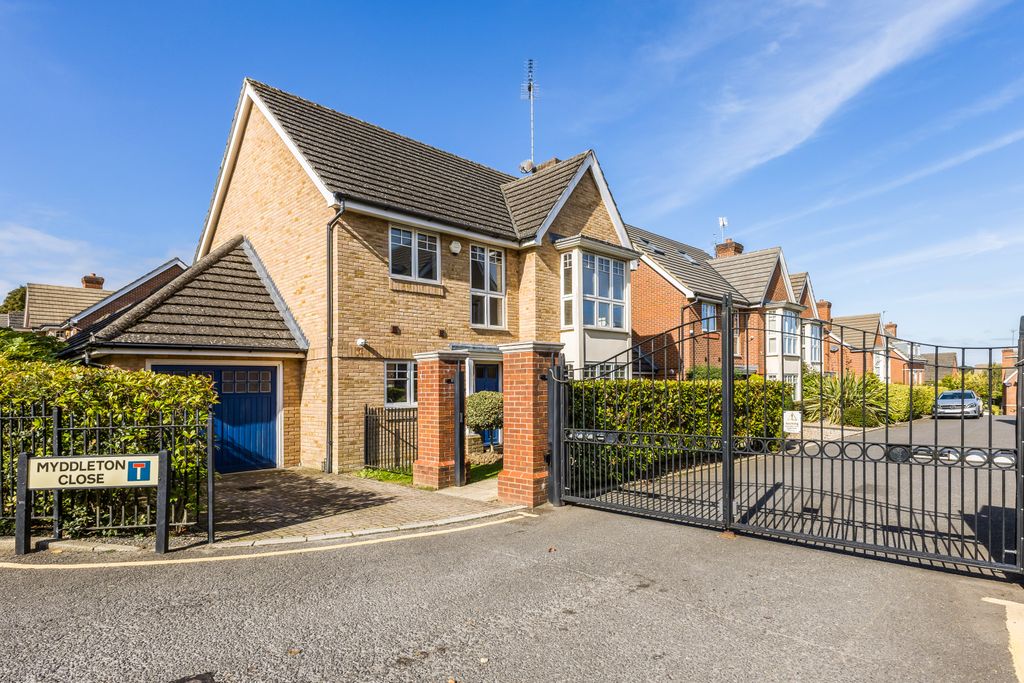 Property photo 3 of 25